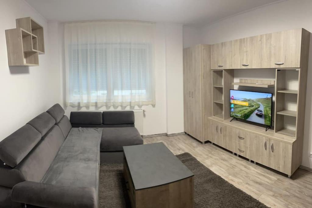 Bingo Apartman Cristuru Secuiesc 외부 사진